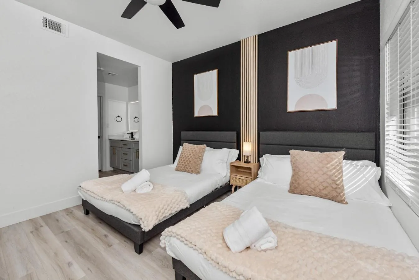 公寓 Comfy 2Br-Pool, Yoga Rm, Gym, Cabanas, Bbq,Prkng 斯科茨